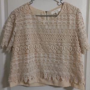 ASTR Short Sleeve Lacey Blouse with attached Shell Size Large